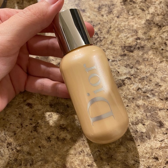 dior liquid highlighter